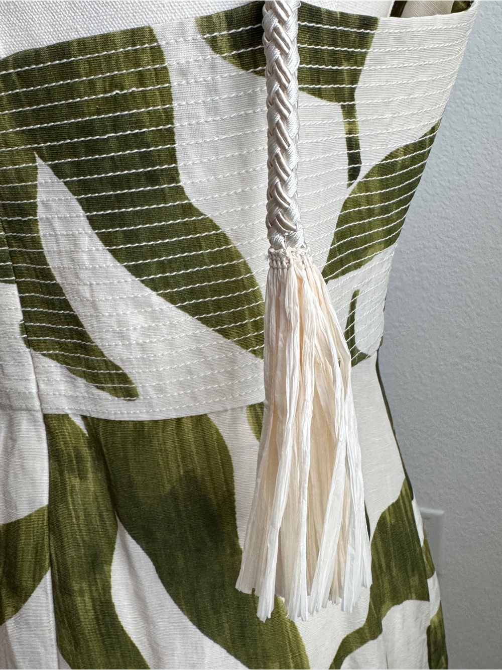 ANTONIO MELANI Olive & Cream Cutout Camisole - Picture 11 of 11